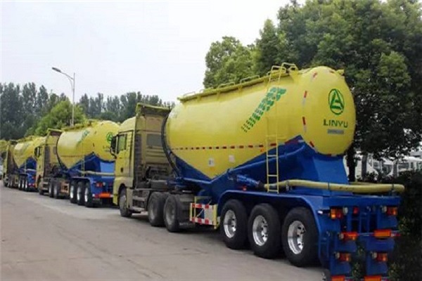 又是30臺(tái)，凌宇汽車第三代升級版“小黃人”出發(fā)啦！